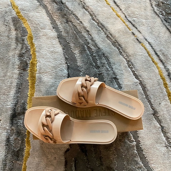 NWT Steve Madden jelly sandals - Picture 4 of 7